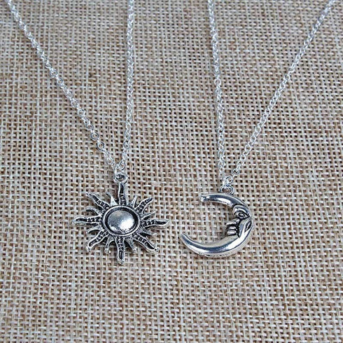 2 Pcs Sun and Moon Necklace Set, Friendship Necklaces Best Friends Necklaces Crescent Celestial Valentine Heart BFF Jewelry Necklaces Gift for Wom...