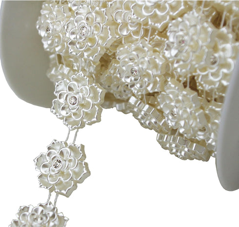 AEAOA 5 Yards 4/5" Ivory Flower Pearl Rhinestone Chain Sew On Trims Wedding Dress Decoration (LZ95)...