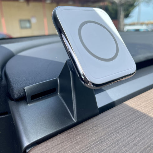 Aporia - MagSafe Tesla for iPhone +12 | Compatible for Tesla 3 & Y +2021 Compatible for MagSafe | 15W Fast Charging Magnetic Wireless Holder on Ai...