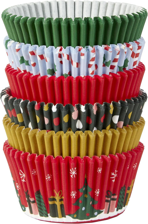 Wilton Christmas Assortment Baking Cupcake Cases Cups - 150 pack...