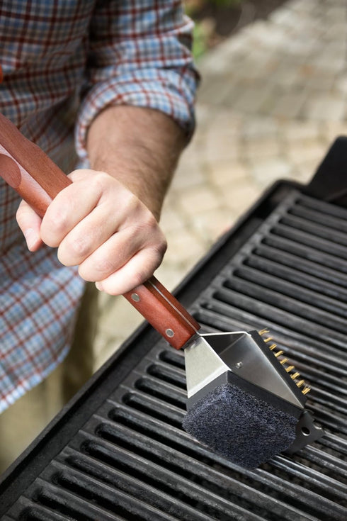 Outset QB45 3-in-1 EA, Rosewood 3 in 1 Grill Brush...
