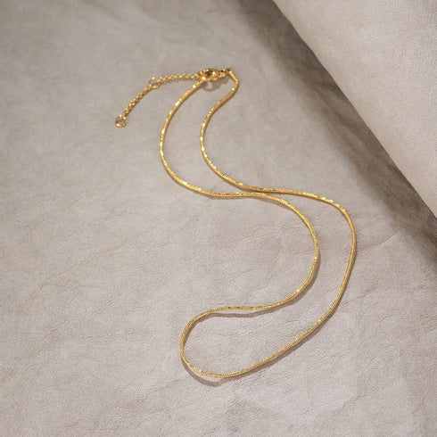 MTMY Gold Snake Chain Choker Necklace,18K Gold Plated Dainty Herringbone Necklace Delicate Fashion Choker Necklace Jewelry for Women...