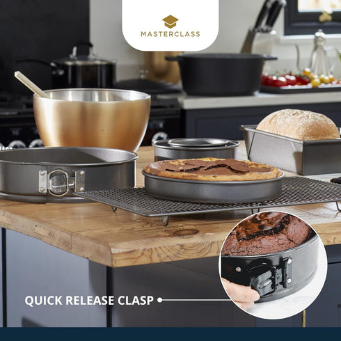 MasterClass KCMCHB45 30 cm Springform Cake Tin with Loose Base and PFOA Non Stick, Robust 1 mm Carbon Steel, 12 Inch Extra Large Round Pan, Grey...