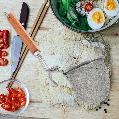 Kichvoe Stainless Steel Noodle Strainer Mesh Pasta Basket Spaghetti Boiling Basket Fine Wire Mesh Sieve Cooking Frying Spider Spoon for Pasta Rame...