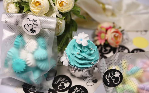 100 pcs Translucent Plastic Bags/Cellophane Bags with Thank You Stickers for Cookie,Cake,Chocolate,Candy,Snack Wrapping Good for Bakery Party...