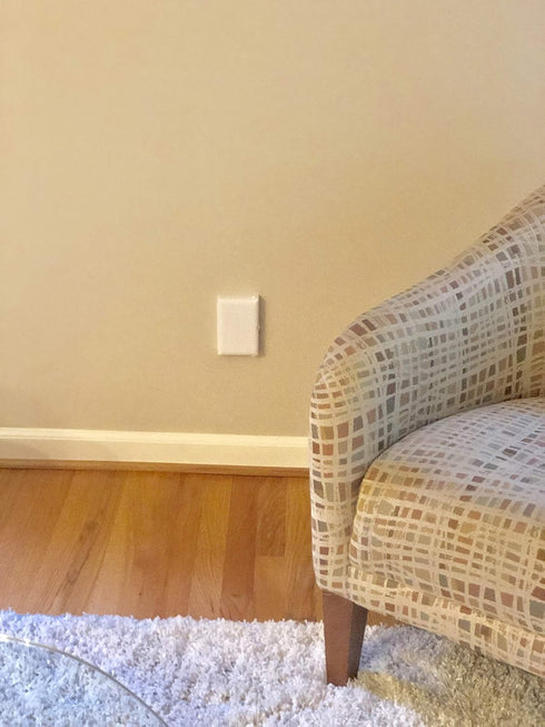 Baby Toddler Pet Resistant Electrical Safety Cover Guard for Home and Business, Made in USA, Traditional Outlet (1 Count, White)...