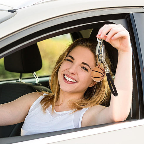 Basketball Gift Keychain, Novelty Sports Ball Key Chain for Boys Sports Fan Basketball Key Rings Inspirational Gift...