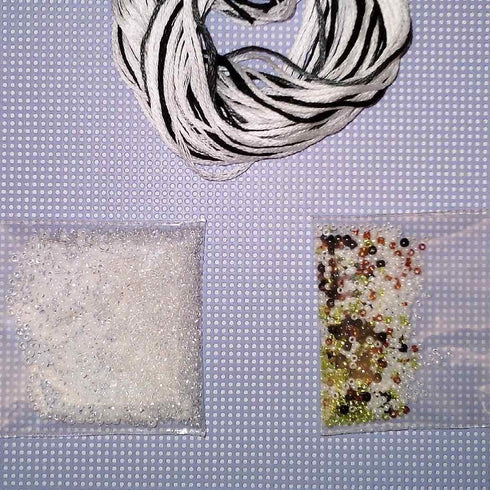 Essence Ghost Beaded Halloween Cross Stitch Kit Mill Hill 2017 Ghost Trilogy MH191723...