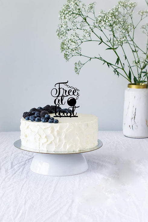 Free At Last Cake Topper - Divorce/Break-up/Just Divorced Party Decoration - Finally Done Cake Topper for Divorce Bachelor Party Supplies...