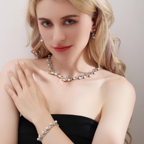 AILUOR Pearl Necklace for Women, Round Imitation Pearl Choker Necklace 20s Flapper Pearls Accessories for Gatsby Themed Party Dainty Beaded Choker...