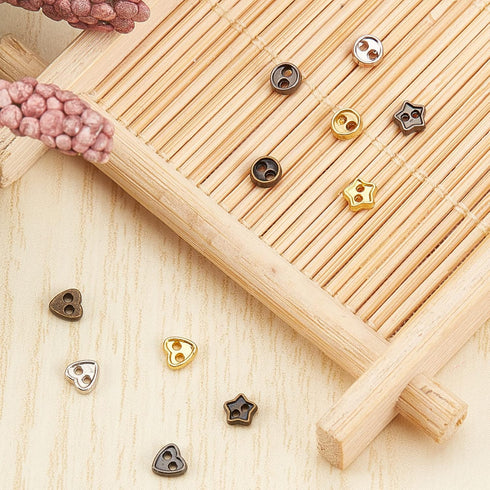 FINGERINSPIRE 240Pcs 4 Colors Mini Metal Buttons 4mm Heart & Star & Round Alloy Buttons Mini Tiny Buttons with Separate Compartment Box Small 2 Ho...