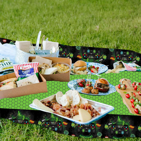 Domgoge Video Game Plastic Table Cloth for Parties Disposable Green Tablecloth Waterproof Game Theme Table Cover 54 x 108Inch Birthday Gaming Part...