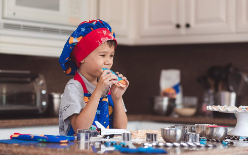 Handstand Kitchen Rockets and Planets 10-piece Cookie Cutter Assortment...