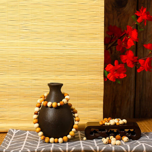 Hicarer 300 Pieces Natural Wood Round Beads Handmade Polished Spacer Beads Wooden Loose Crafts for Spring Easter Jewelry Making DIY Garland Crafts...