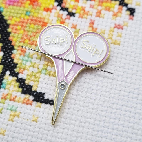 Meloca Designs Embroidery Scissors Needle Minder for Cross Stitch, Embroidery, Sewing, Quilting, Needlework and Haberdashery...