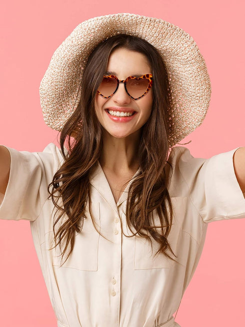 4 Pairs Heart Shaped Sunglasses Goggle Vintage Cat Eye Sunglasses Mod Style Retro Glasses with 4 Pieces Glasses Cloth 4 Pieces Flannel Bag for Par...