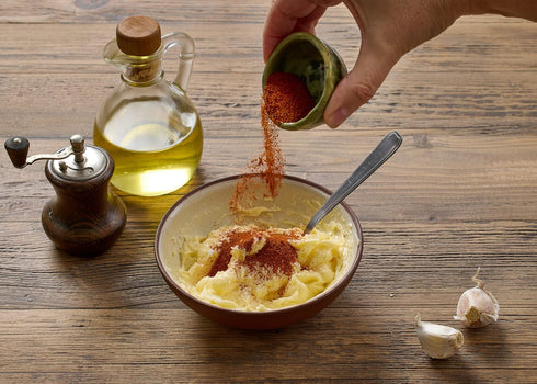 Unpretentious Smoked Paprika (2 Cups), Ground Spice Made from Dried Red Chile Peppers, Strong & Smoked Flavor...