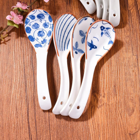 4 Pieces Japanese Soup Spoons Ceramic Spoons Asian Soup Spoon sets Suitable for Pho, Ramen, Noodles...