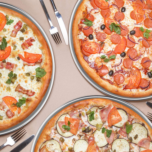 P&P CHEF 10 Inch Pizza Pan, 3 Pieces Stainless Steel Round Pizza Tray Dish Plate For Oven Baking Roasting, Healthy & Heavy Duty, Rust Free & Dishw...