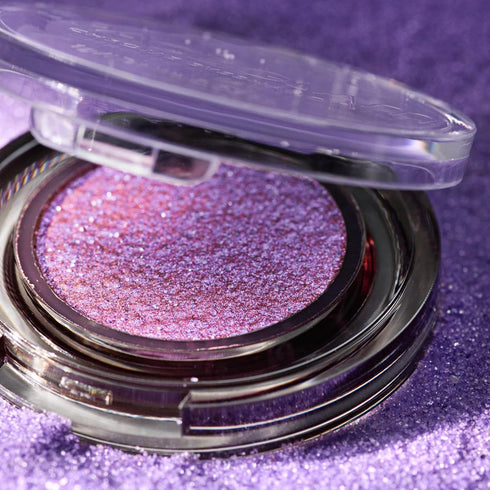 Catrice | Space Glam Chrome Eyeshadow | Duo Chrome, Highly Pigmented, Holographic Shimmer | Vegan & Cruelty Free | Without Parabens & Microplastic...