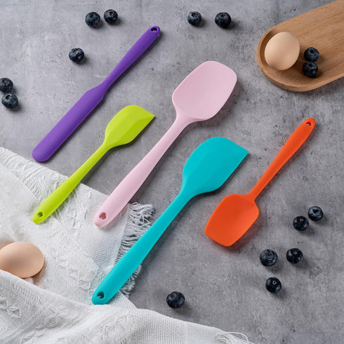 Silicone Spatula Set, 5 Piece Food Grade Rubber Spatulas for Baking, Cooking, and Mixing High Heat Resistant Non Stick Dishwasher Safe BPA-Free (M...