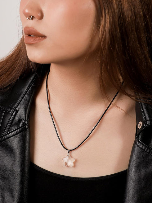 Sacina Gothic Boho Star Necklace, Star Necklace Y2k, White Nature Stone Star Pendant, Boho Necklace, Gothic Necklace, Y2k Necklaces, Christmas New...