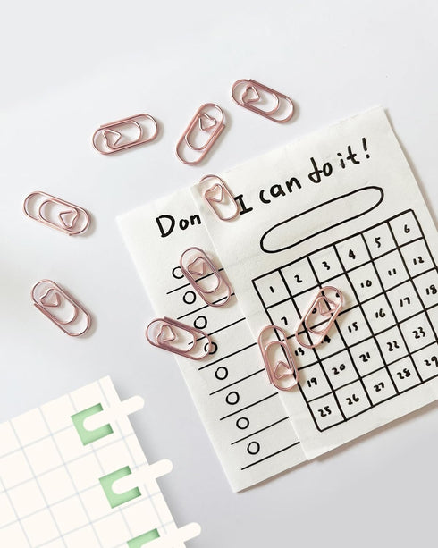 100 Pcs Love Heart Shaped Paper Clips, 0.78inch Cute Mini Paperclips for Office School Home (Rose Gold)...