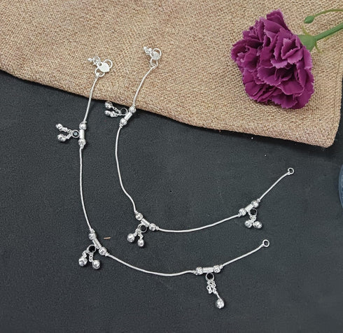 Efulgenz Oxidized Silver Anklets Indian Indian Silver Tone Bell Charms Tassel Chain Anklet Set Bracelet Payal Foot Jewelry...
