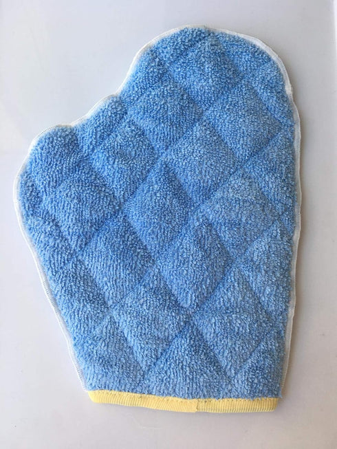 Soft Microfiber Dust Mitt - Comfortable and Reusable Dusting Mitten for Household Cleaning | Multipurpose Cloth Glove Wipes Off Dirt for Living Ro...