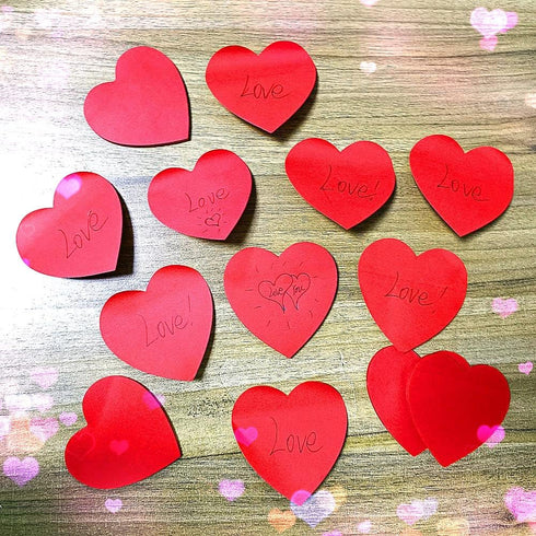 6 Pack Heart Shaped Sticky Notes Red Sticky Notes Cute Sticky Notes Self-Stick Sticky Notes Memo Pad Notes for School Office Women Valentine's Day...