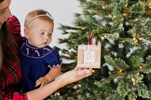 Pearhead Baby’s First Christmas Wooden Picture Frame Ornament, Newborn Milestone Keepsake Photo, Holiday Gift For New and Expecting Parents, Rusti...