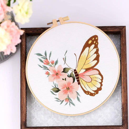 REEWISLY 4 pcs of Embroidery Starter kit with Patterns and Instructions, DIY Adult Beginner Cross Stitch Kits, Including 2 Plastic Embroidery Hoop...