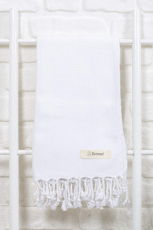 Bersuse 100% Cotton Ventura Premium Turkish Towel Beach Towel Bath Towel - Soft, Absorbent, Quick-Dry Peshtemal for Bath & Beach Towels- 37x70 Inc...