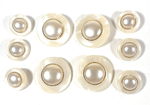 White Pearl Button with Gold Rim Marbleized Outer Fashion Buttons Design Sets 11pc. (#41 (5pc 1-1/16 '' & Six pc 3/4'' White Pearl Button with Gol...