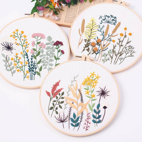 Harimau 4pcs Beginner Embroidery Kit,Flower Pattern,Cross Stitch Kits, Including Stamped Embroidery Cloth with 2 Embroidery Hoops, Multicolor Colo...