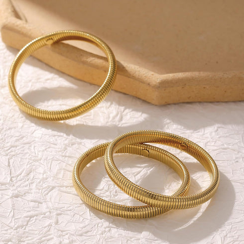 3 pcs Chunky Gold Bracelet Bangle Adjustable Wide Wristband Bracelets Set 18K Gold Plated Stretch Bangles for Women Men Trendy...