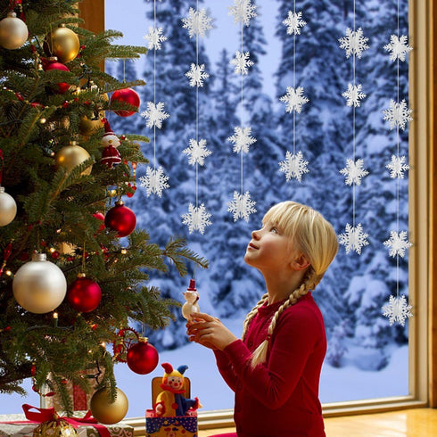 3D White Snowflake Garland - 24Pcs Winter Wonderland Hanging Snowflake Decorations for Christmas & Holiday Home Decor...