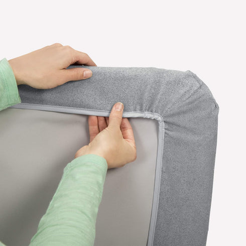 Chicco LullaGo Bassinet Sheets - Grey Triangle 2-Pack | Grey...