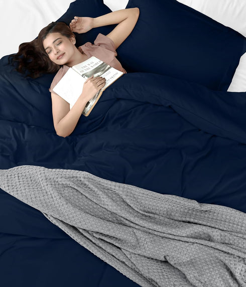 Utopia Bedding Duvet Cover Queen Size - 3 Piece with Zipper Closure - 1 Comforter Cover 90X90 Inches & 2 Pillow Shams 20X26 Inches (Navy) Comforte...