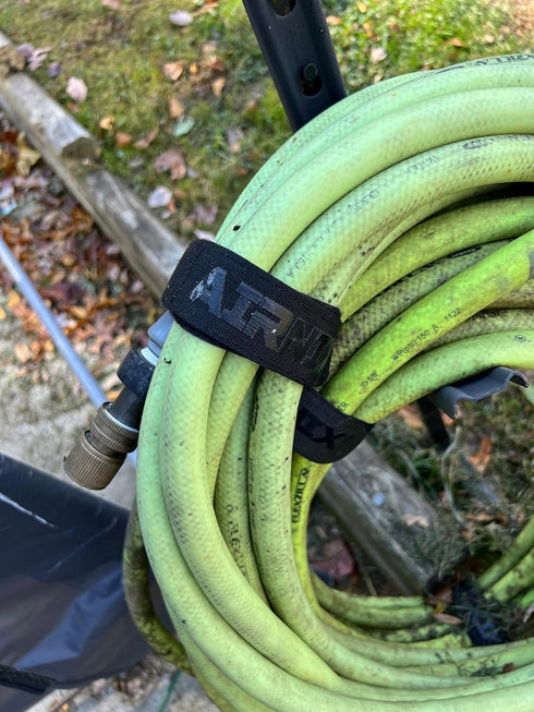 4pc 18" x 1.5" (13” useable) Nylon Webbing Hook and Loop Cinch Straps with Metal Buckle, Reusable Fastening, Securing, Cable Straps...