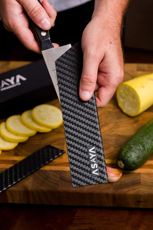 Asaya Professional Knife Edge Guards -Universal Blade Covers - Extra Strength, ABS Plastic and BPA-Free Felt Lining, non-Toxic and Food Safe - Kni...