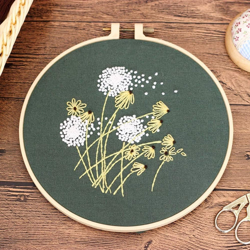 FEPITO 4 Sets Embroidery Starter Kit with Pattern and Instructions Cross Stitch Kit Includes 4Pcs Embroidery Clothes with Floral Pattern, 2 Pcs Em...