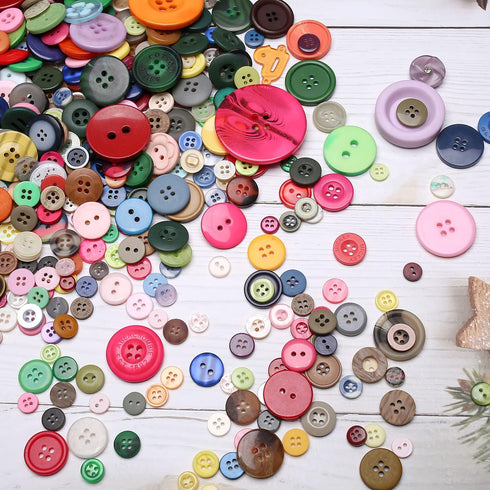 about 330 resin buttons of various specifications, handmade buttons, sewing DIY handicraft buttons, hand-painted decorative buttons Multicolor Ser...