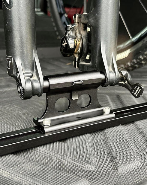 Bike Fork Mount Thru Axle Adapter 9mm 100mm, 12 x 100mm, 15 x 100mm, 15 x 110mm Roof Rack Truck Bed Van Interior L Track Floor Mount Unibody Sleev...