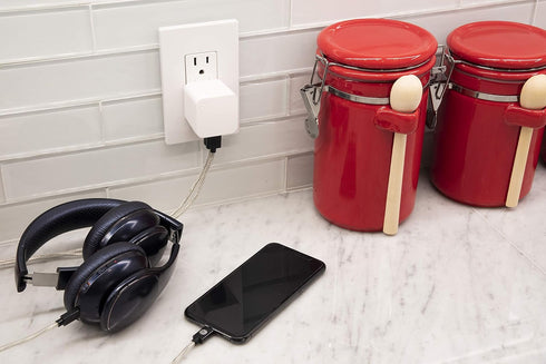 UltraPro GE Pro 3-Port USB Charger, Foldable Plug, for iPhone 13/12/11/Pro/Pro Max/Mini, iPad Pro, Samsung Galaxy S21, Google Pixel 6, White, 3634...