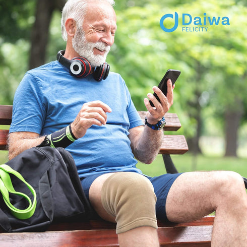 Daiwa Felicity Knee Compression Sleeve for Pain Provides Uniform Support to The Entire Knee – Magnetic Brace for Arthritis, Joint Pain, and Injury...
