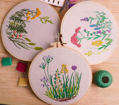 Bonroy Embroidery Kit for Beginners, 3 Sets embroidery Kit for Craft lover Handy stitch with Embroidery fabric with Pattern,full range accessories...