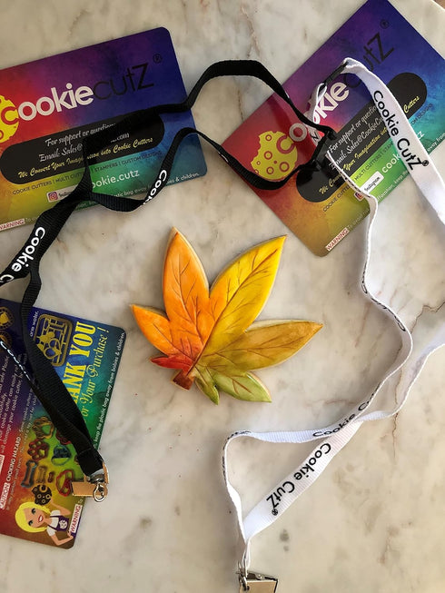 Marijuana Leaf Cookie Cutter (1")...