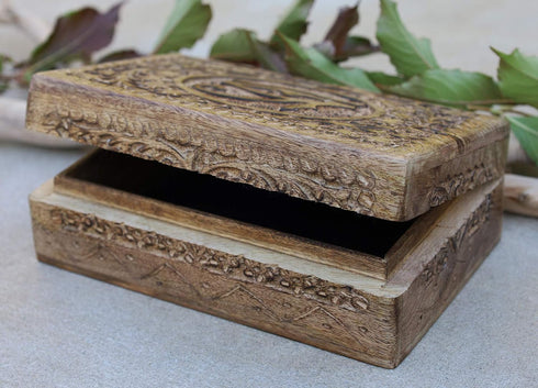 Egyptian Eye of Horus Hand Carved Jewelry Trinket Keepsake Wooden Storage Box (Large)...