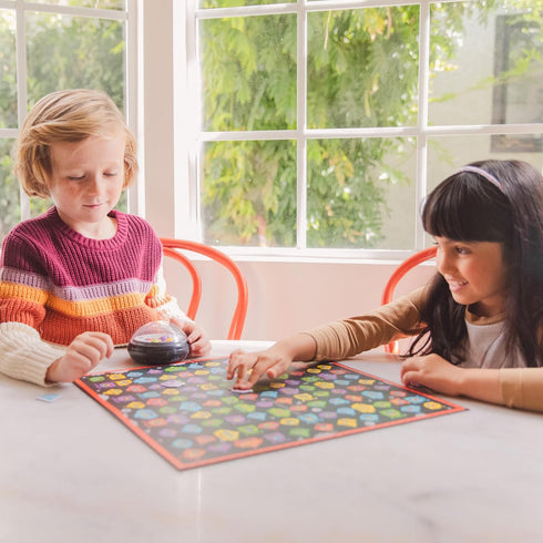 Educational Insights Robot Face Race, Fast Paced Color Recognition Matching Game, for 2-4 Players, Award-Winning Fun Family Board Game for Kids Ag...
